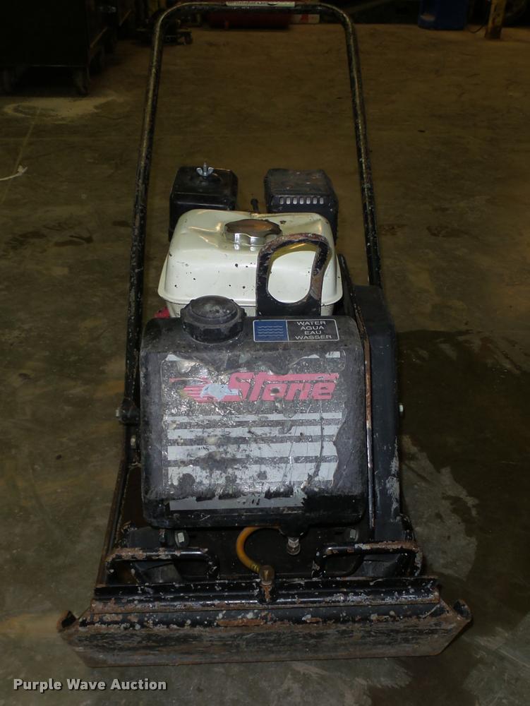 image for item CA9344 Stone Asphalt plate compactor