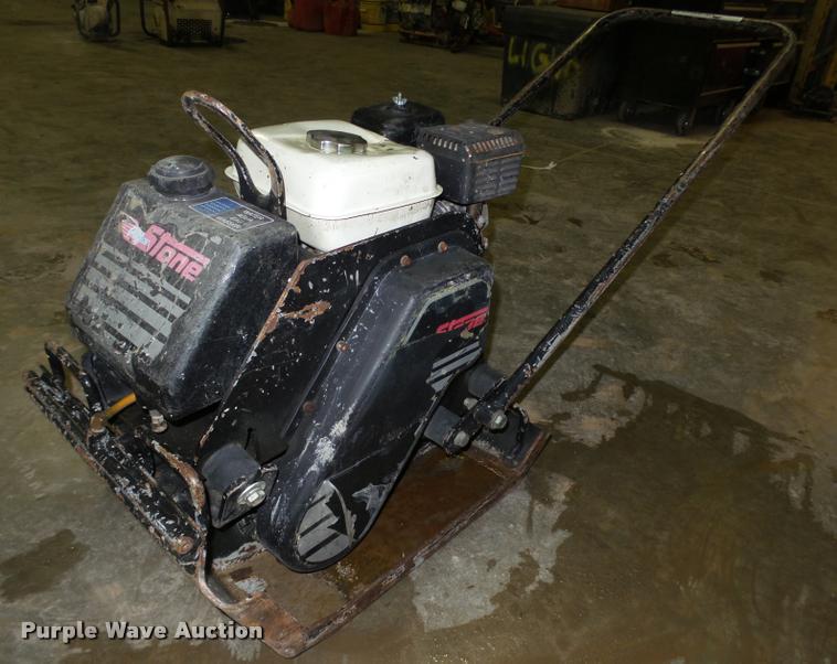 image for item CA9344 Stone Asphalt plate compactor