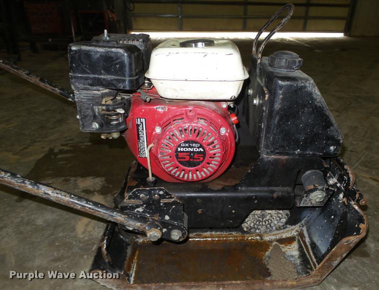 image for item CA9344 Stone Asphalt plate compactor