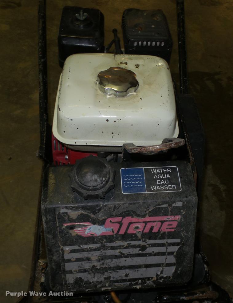 image for item CA9344 Stone Asphalt plate compactor