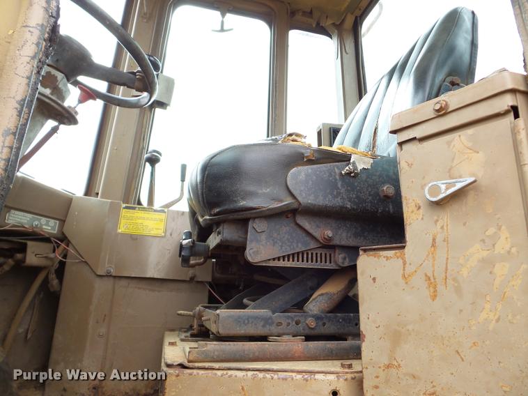 image for item DA2985 1987 Caterpillar IT28B wheel loader