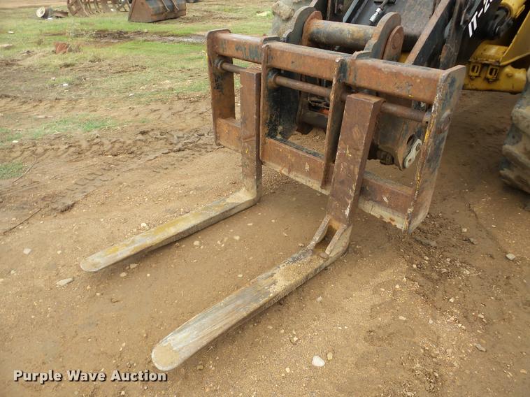 image for item DA2985 1987 Caterpillar IT28B wheel loader