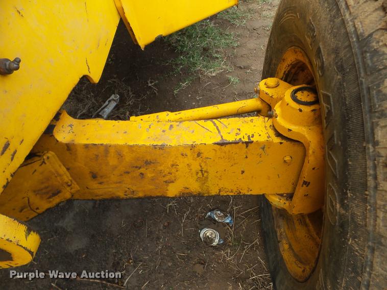 image for item DA2986 2001 JCB 214E backhoe