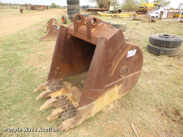 image for item DA2990 CF bucket