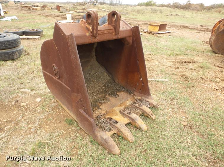 image for item DA2990 CF bucket