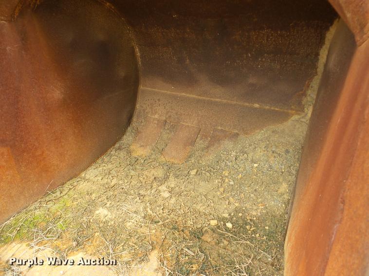 image for item DA2990 CF bucket