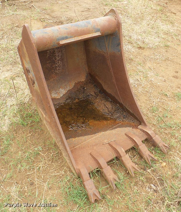 image for item DA2991 CP bucket