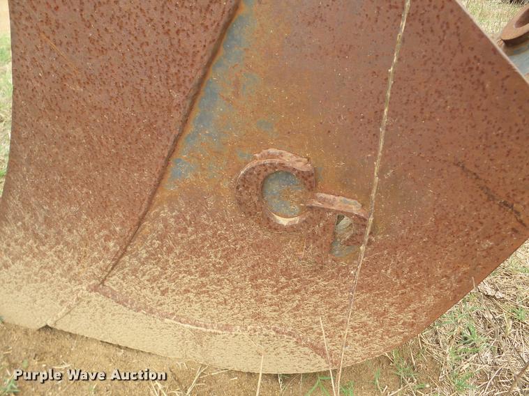 image for item DA2991 CP bucket