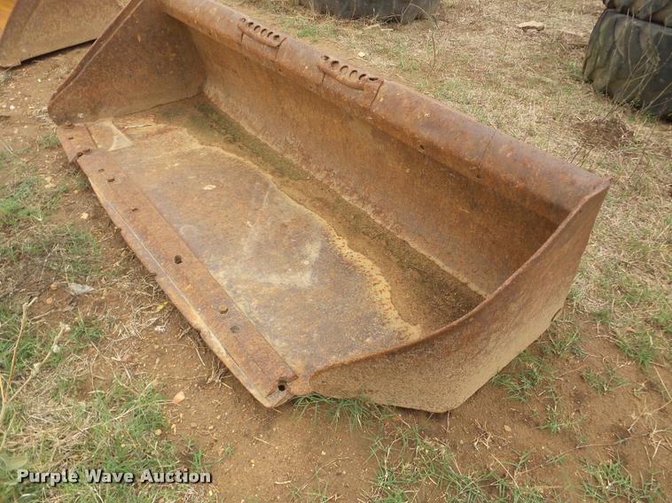 image for item DA2992 Skid steer bucket