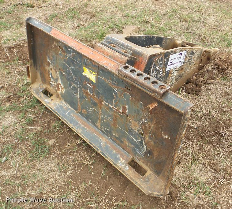 image for item DA2995 Bobcat 950 breaker