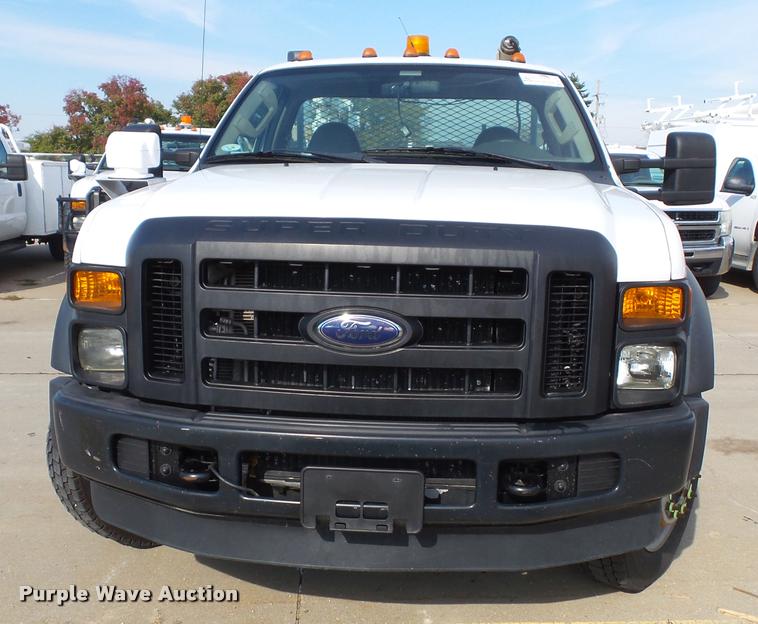 image for item DA3778 2008 Ford F550 Super Duty service truck with crane