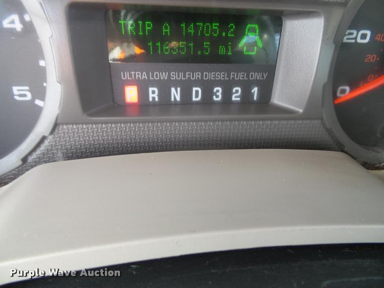 image for item DA3778 2008 Ford F550 Super Duty service truck with crane