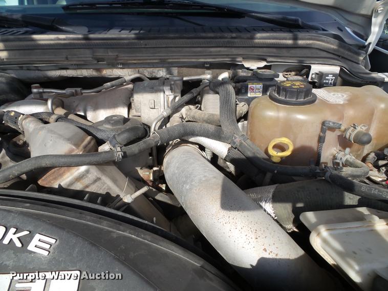 image for item DA3778 2008 Ford F550 Super Duty service truck with crane