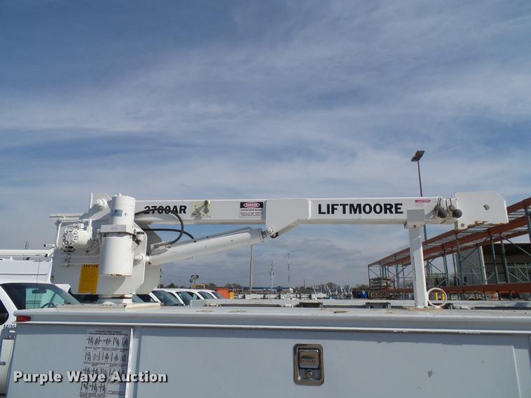 image for item DA3778 2008 Ford F550 Super Duty service truck with crane