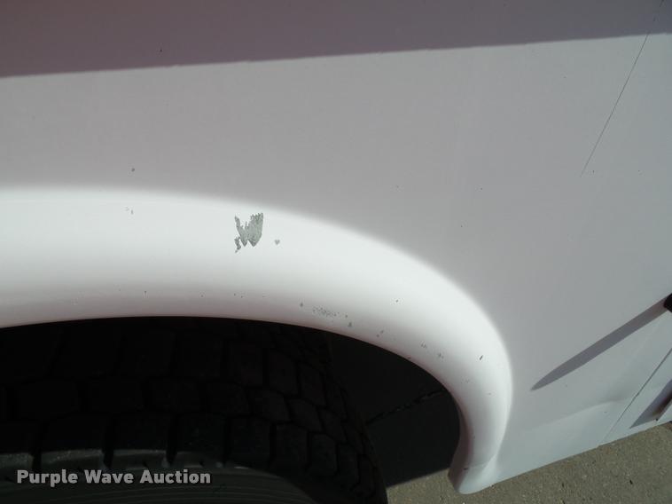 image for item DA3778 2008 Ford F550 Super Duty service truck with crane