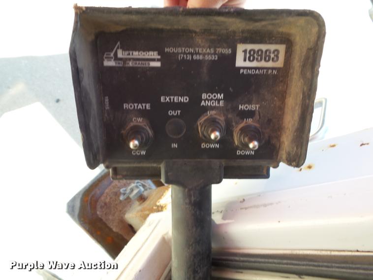 image for item DA3778 2008 Ford F550 Super Duty service truck with crane