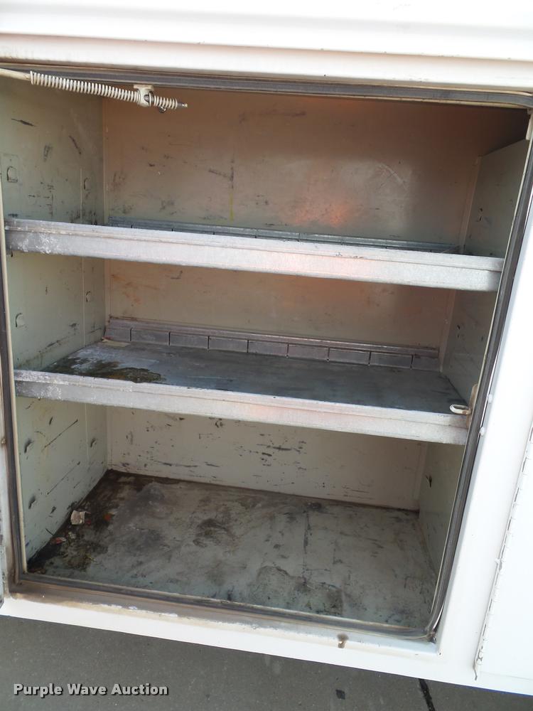 image for item DA3778 2008 Ford F550 Super Duty service truck with crane