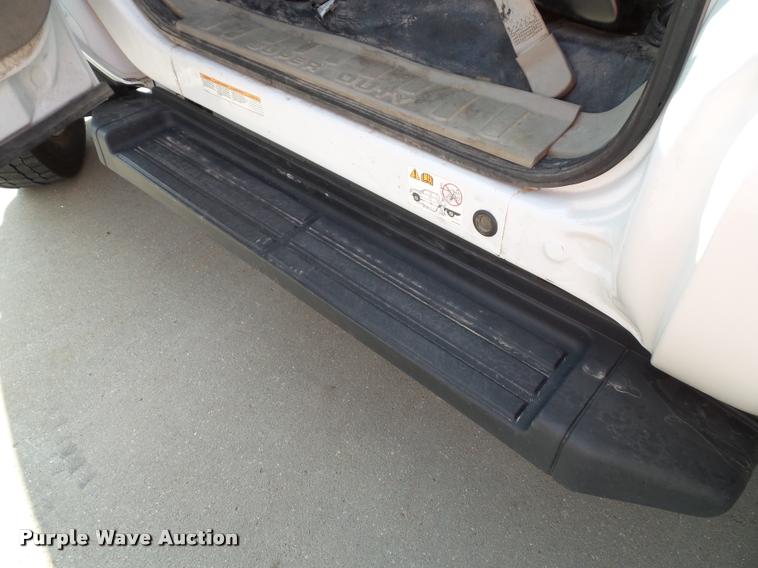 image for item DA3778 2008 Ford F550 Super Duty service truck with crane