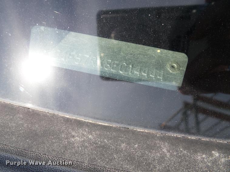 image for item DA3778 2008 Ford F550 Super Duty service truck with crane