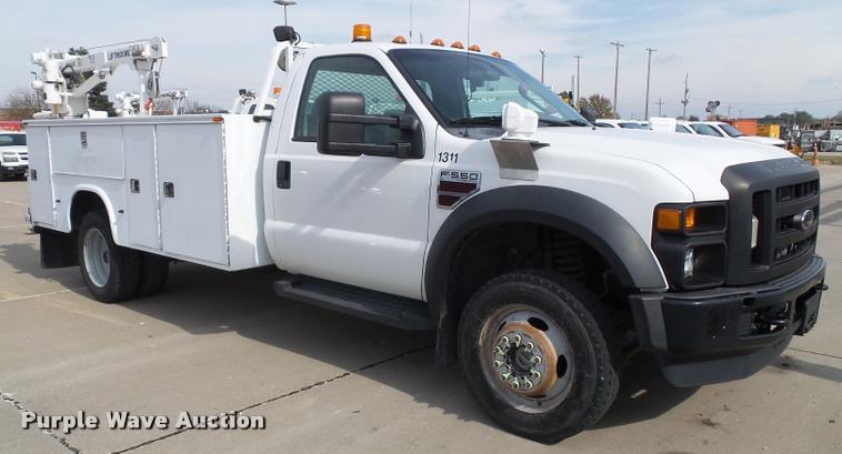 image for item DA3779 2008 Ford F550 Super Duty XL service truck with crane
