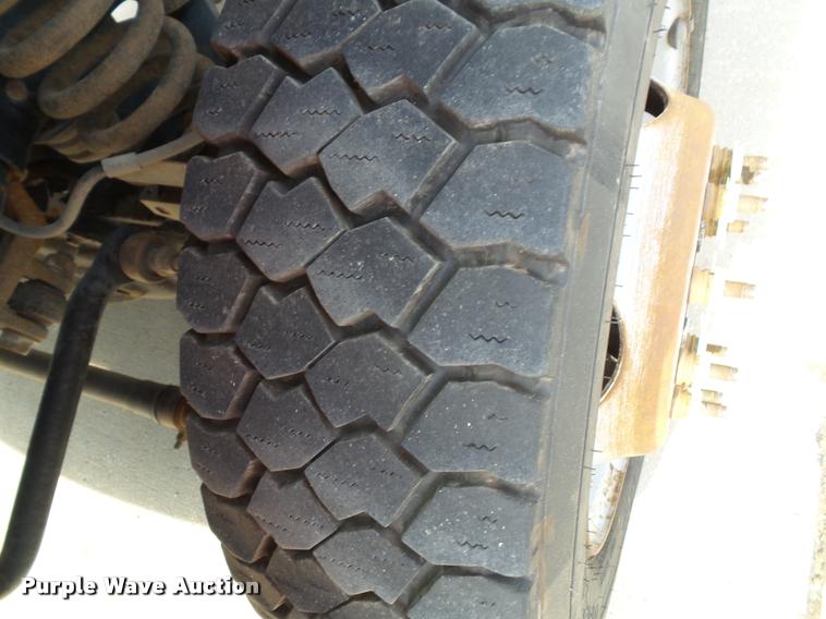 image for item DA3779 2008 Ford F550 Super Duty XL service truck with crane