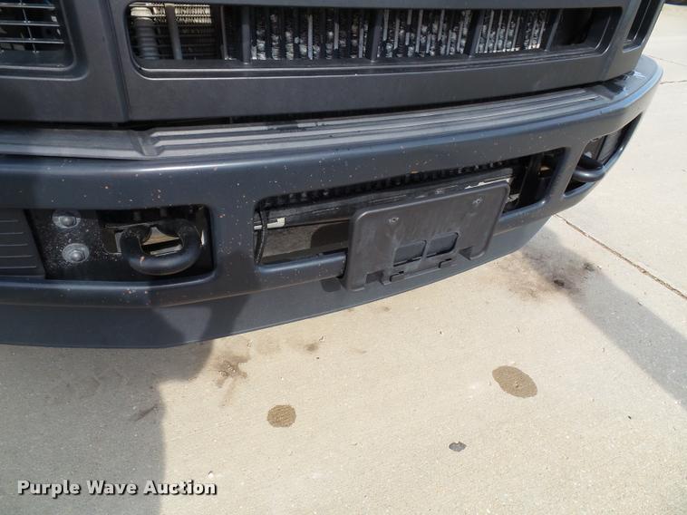 image for item DA3779 2008 Ford F550 Super Duty XL service truck with crane