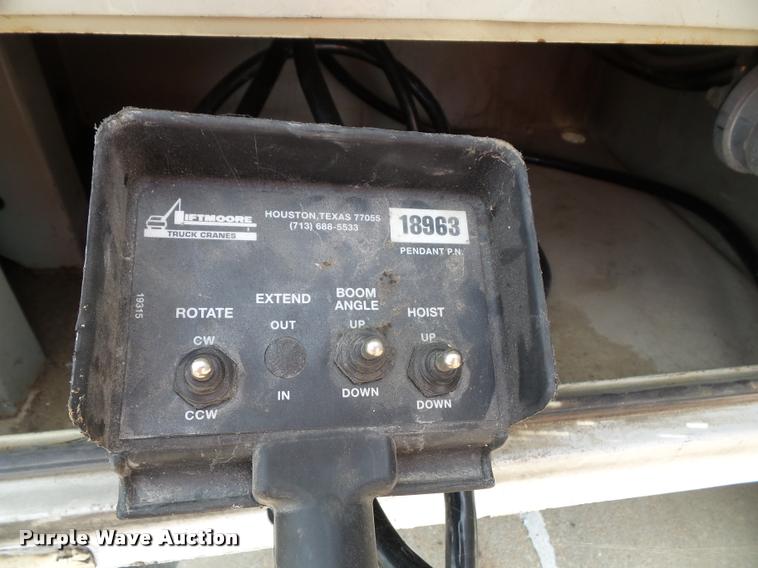 image for item DA3779 2008 Ford F550 Super Duty XL service truck with crane