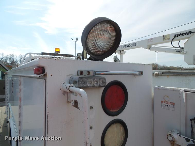 image for item DA3779 2008 Ford F550 Super Duty XL service truck with crane