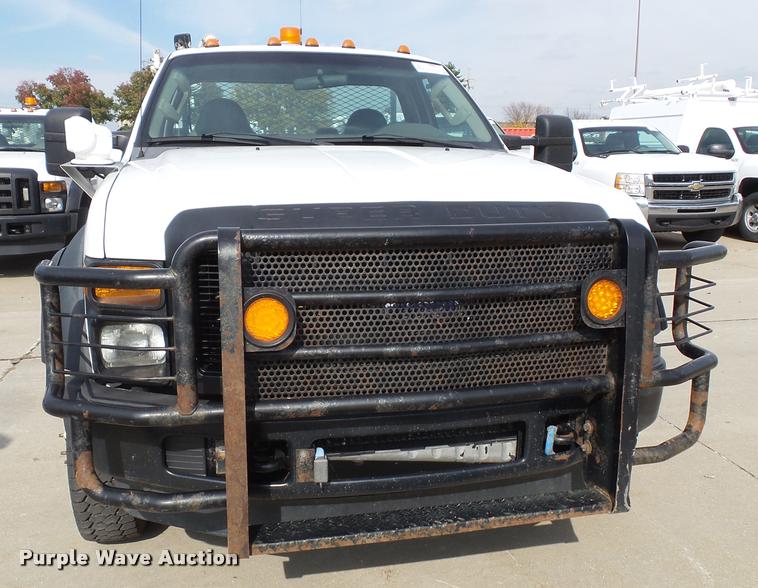 image for item DA3781 2008 Ford F550 Super Duty XL service truck with crane