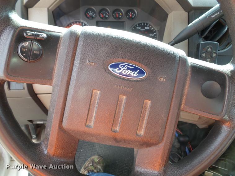 image for item DA3781 2008 Ford F550 Super Duty XL service truck with crane