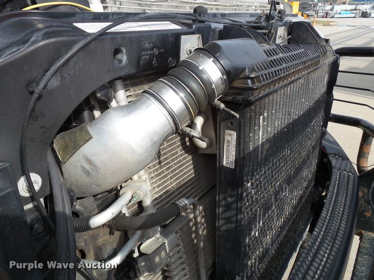 image for item DA3781 2008 Ford F550 Super Duty XL service truck with crane