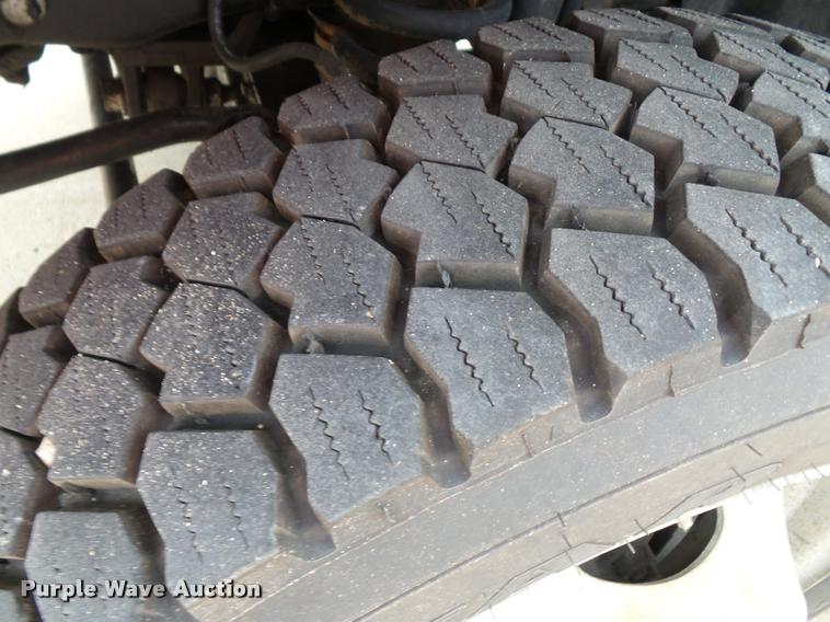 image for item DA3781 2008 Ford F550 Super Duty XL service truck with crane