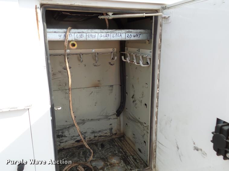 image for item DA3781 2008 Ford F550 Super Duty XL service truck with crane