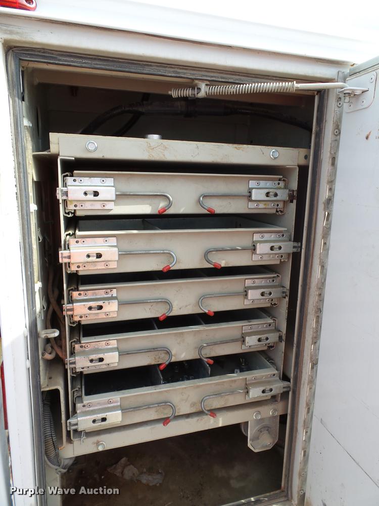 image for item DA3781 2008 Ford F550 Super Duty XL service truck with crane