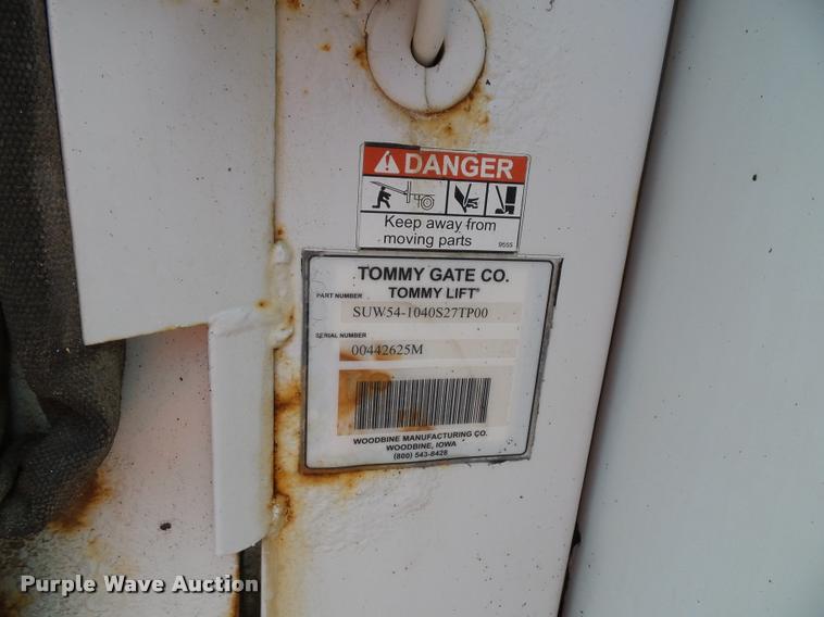 image for item DA3781 2008 Ford F550 Super Duty XL service truck with crane