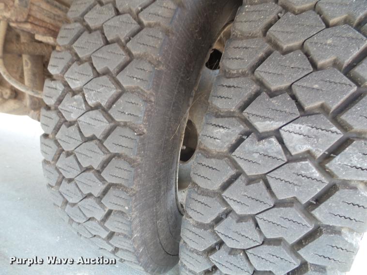 image for item DA3781 2008 Ford F550 Super Duty XL service truck with crane