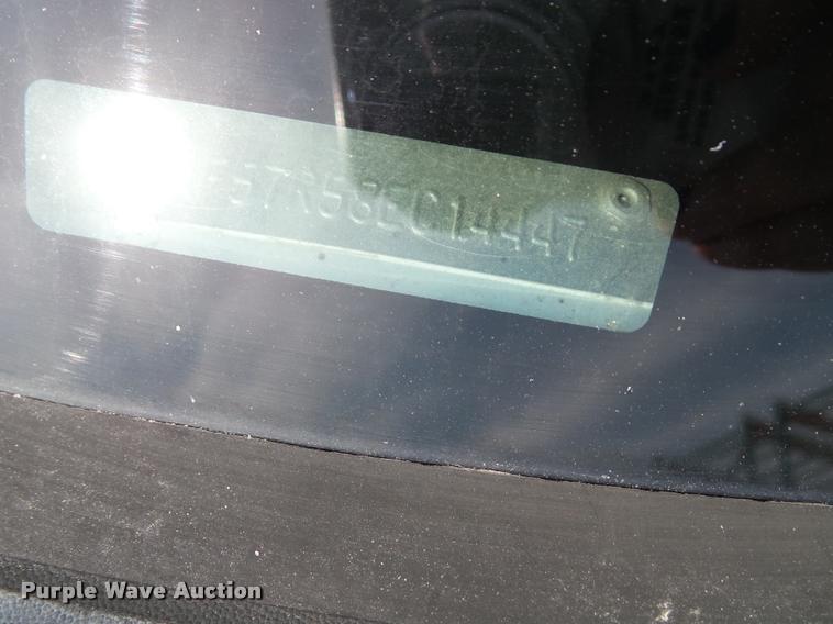 image for item DA3781 2008 Ford F550 Super Duty XL service truck with crane