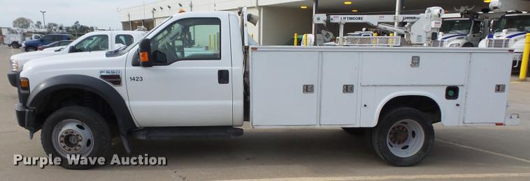 image for item DA3806 2008 Ford F550 service truck with crane