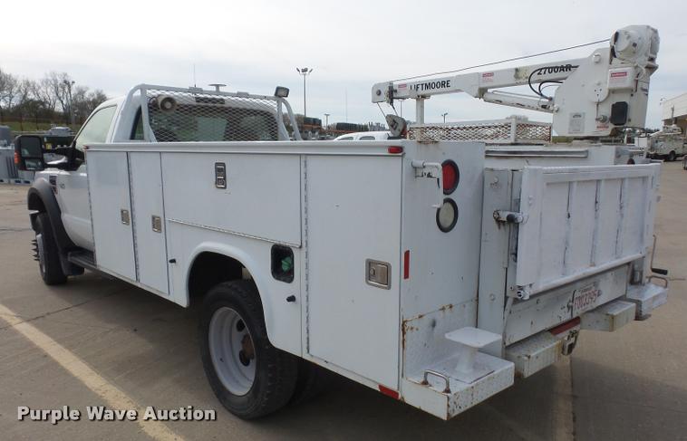 image for item DA3806 2008 Ford F550 service truck with crane