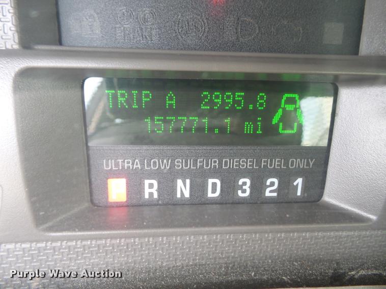 image for item DA3806 2008 Ford F550 service truck with crane