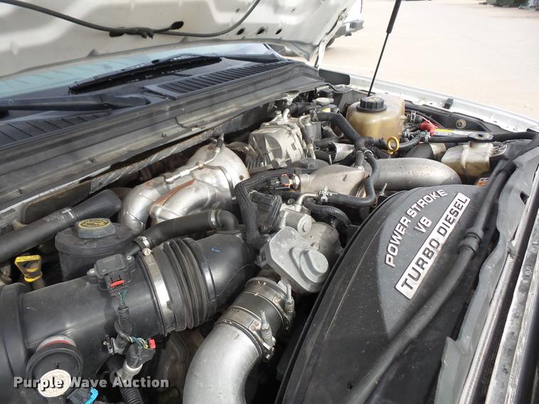 image for item DA3806 2008 Ford F550 service truck with crane