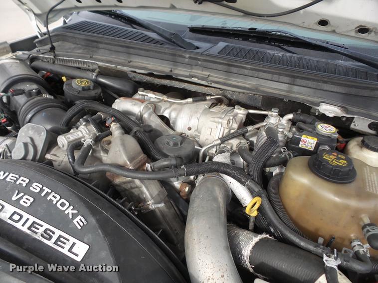 image for item DA3806 2008 Ford F550 service truck with crane