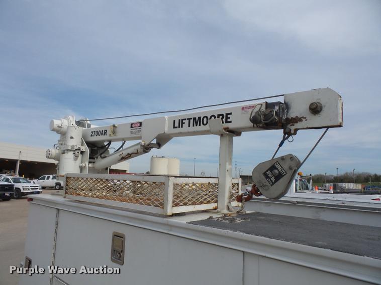 image for item DA3806 2008 Ford F550 service truck with crane