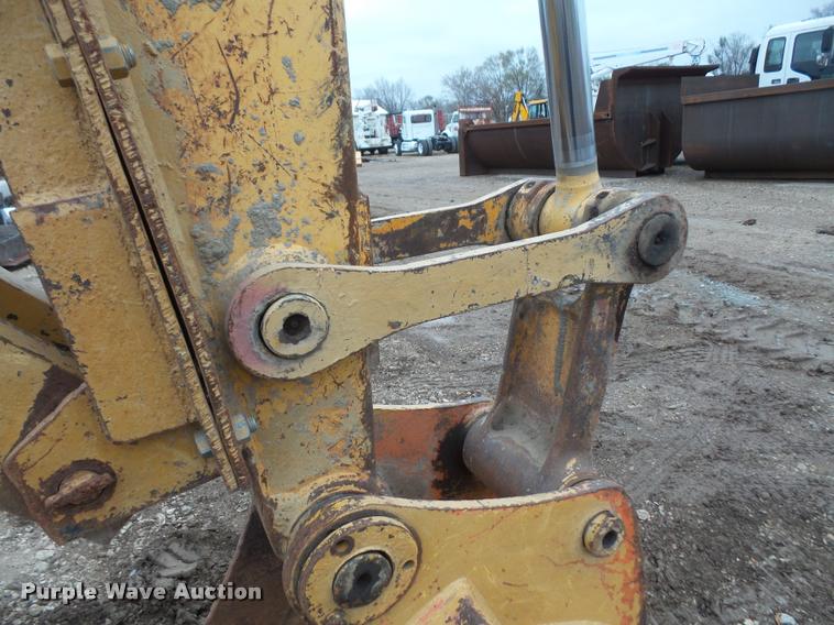 image for item DA3830 1993 John Deere 490E excavator