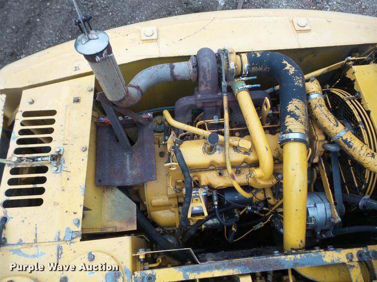 image for item DA3830 1993 John Deere 490E excavator