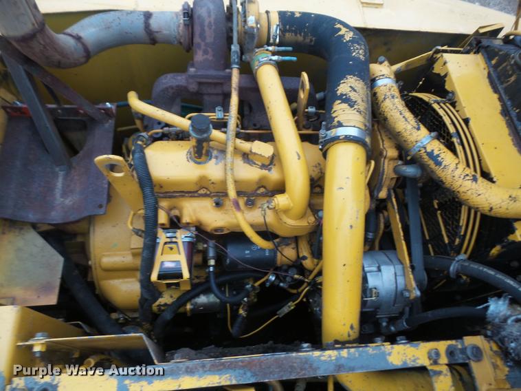 image for item DA3830 1993 John Deere 490E excavator