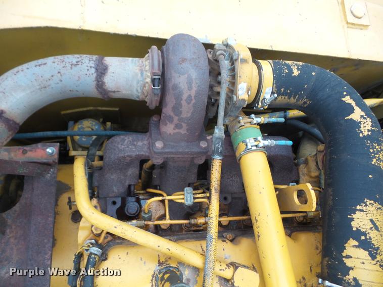image for item DA3830 1993 John Deere 490E excavator
