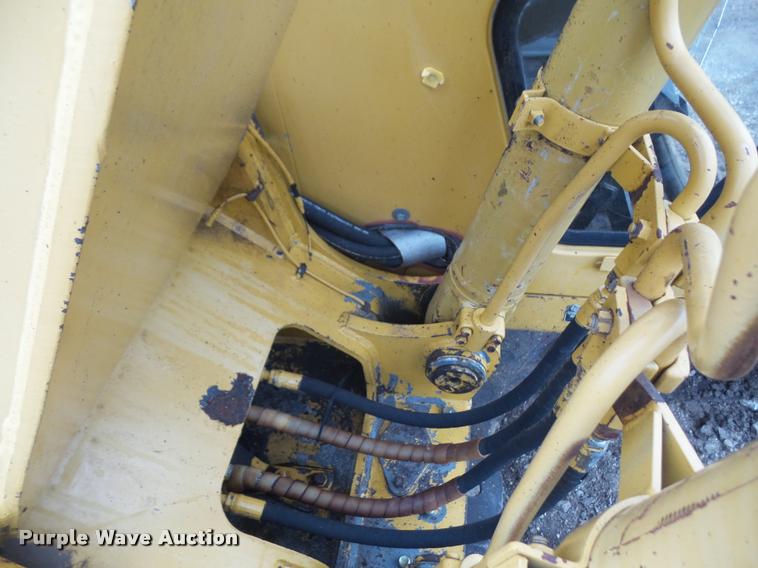 image for item DA3830 1993 John Deere 490E excavator