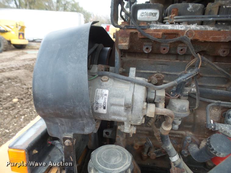 image for item DA3831 2005 Case 621D wheel loader