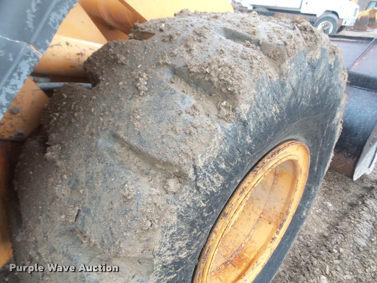 image for item DA3831 2005 Case 621D wheel loader